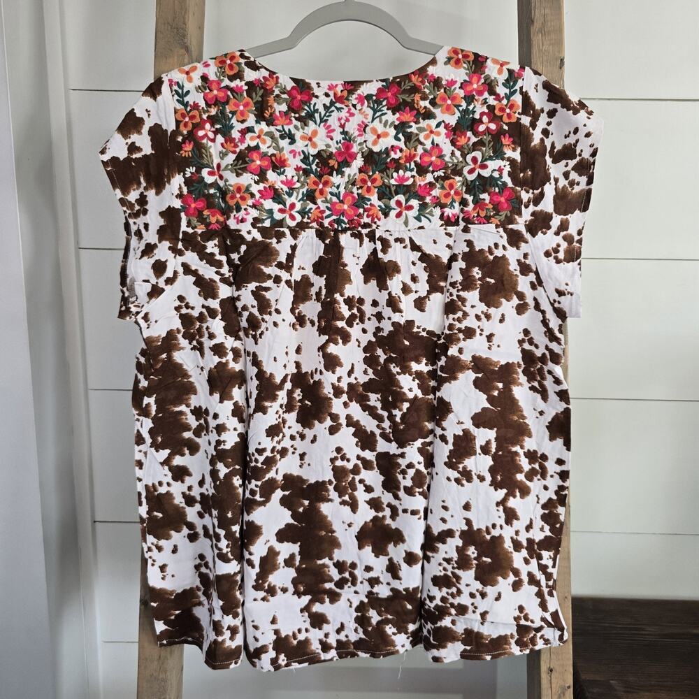 Savanna Jane White and Brown Floral Embroidered Peasant Blouse - Picture 10 of 12